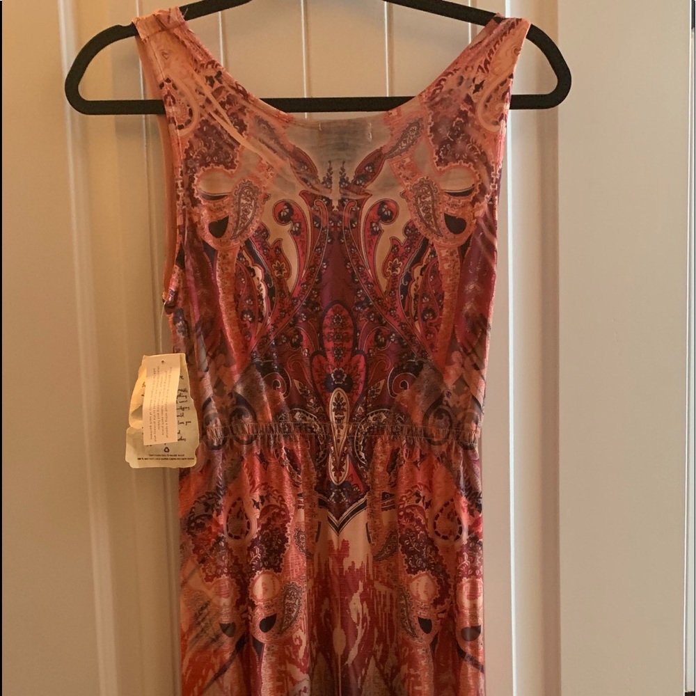 Dress - Picture 3 of 3